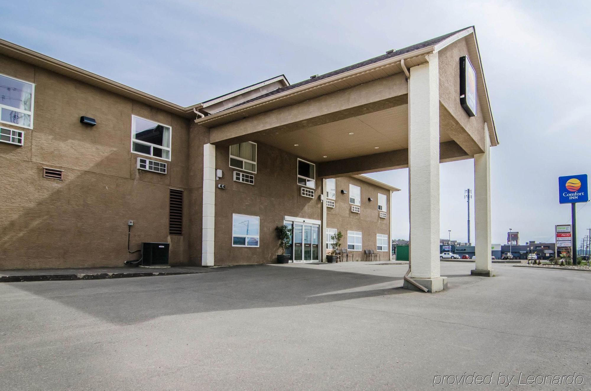 Comfort Inn Dawson Creek Exterior photo