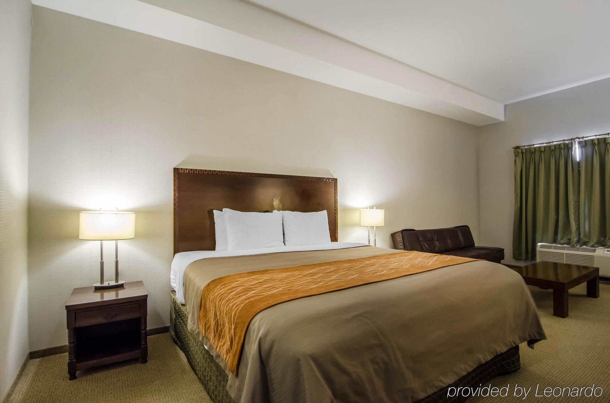Comfort Inn Dawson Creek Exterior photo